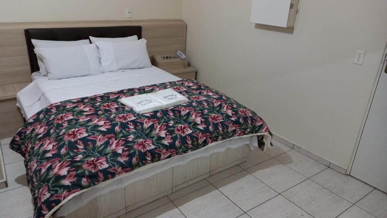 Hotel Dalias Guarulhos Eksteriør bilde